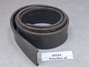 Guma maskująca pod szybami autobusu, boczna maskownica , szerokość ok .57 mm, 