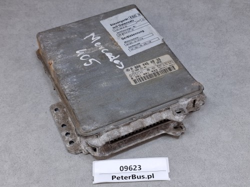 09623, Sterownik silnika autobusu Mercedes A 000 446 08 39, BOSCH 0 281 001 433, EDC II, A 447 446 04 39, OM 447hLA (2).jpg