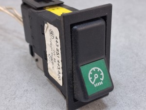 Klawisz, przycisk, włącznik podświetlenia deski rozdzielczej HLF numer 443 851 443 820, IRISBUS, Karosa Recreo, Axer