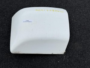 Narożnik przedniego zderzaka Mercedes O 404, prawy przód, prawa strona 