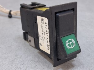 Przycisk, klawisz, włącznik pulpitu HLF nr 443 851 474 820, telma IRISBUS Axer, KAROSA Recreo