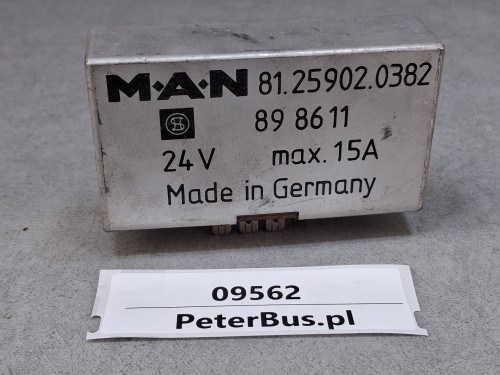 09562, Sterownik MAN 81.25902.0382, nr 89 8611 (1).jpg