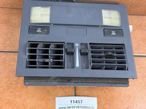 Panel nad fotelem pasażera autobusu Mercedes O404 RH, indywidualne oświetlenie, nawiew dla pasażerów