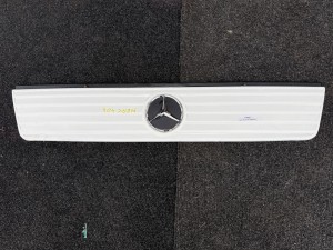 Grill, atrapa przednia, gwiazda Mercedes O 404 RH