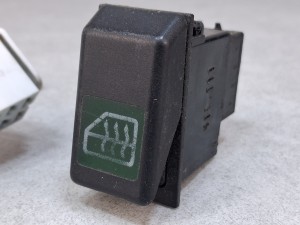 Klawisz, przycisk, włącznik ogrzewania szyby kierowcy SETRA S315 HD, nr 514.111, 6 PINów