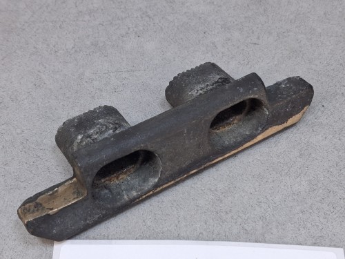 09552, Rygiel drzwi autobusowych, długość 118 mm  (2).jpg