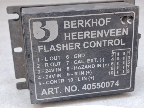 20062, Sterownik kierunkowskazów BERKHOF HEERENVEEN FLASHER 40550074 (5).jpg