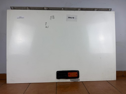 11517, IRISBUS CROSSWAY EURO 5, klapa bagażowa kufra bagażowego, wymiary 128 x 84,5 cm z listwą  (2).jpeg