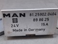09946, Przekaźnik MAN 81.25902.0404, nr 89 86 25, 15A, 24V, wraz z uchwytem mocującym (6).jpg