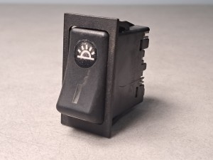 Klawisz, przycisk, włącznik oświetlenia MAN, DAV nr 24 602, 8 PINów,  symbol lampy, światła