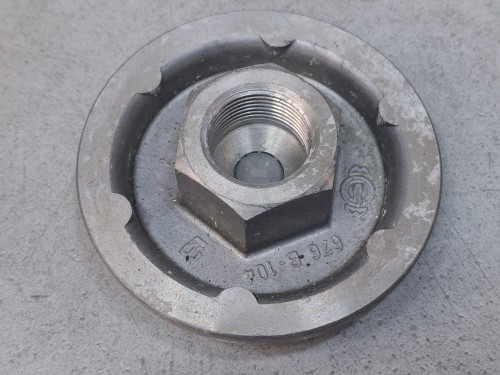 09863, Pierścień dociskowy nr 676-B-104, fi = 77 mm, stożek 68 mm, fi zewnętrzne śruby 32 mm, fi wewnętrzne śruby 20 mm, fi nasadki 17 mm (5).jpg