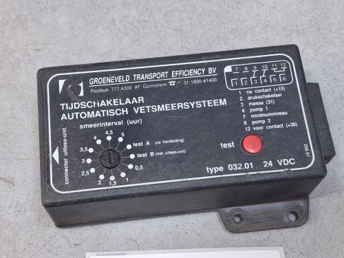 09704, Sterownik czasowy elektrozaworu TYP 032.01 24 VDC, nr 032.01.2.92.44 (7).jpg