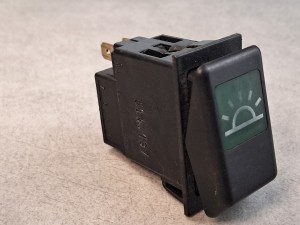 Przycisk, klawisz, włącznik oświetlenia nad fotelami SETRA S 315 nr 514.137, 7 PINów