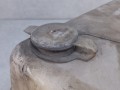 20476, Zbiorniczek płynu spryskiwacza szyb VOLVO, HELLA, wraz z pompką, wymiary ok. 281422 cm (4).jpg