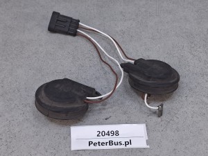 Dekiel, pokrywa, osłona reflektora HELLA 152654 wraz z przewodami, dwie lampy, dwa reflektory VOLVO, VDL