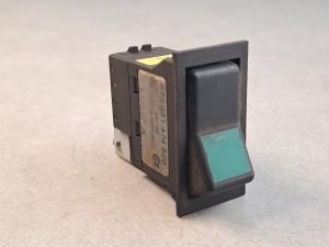 Przycisk, klawisz, włącznik pulpitu HLF nr 443 851 474 820, telma IRISBUS Axer, KAROSA Recreo, 6 PINów + 2 