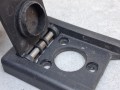 20597, Zaślepka autobusowa z klapką, wymiary 48 x 38 mm, zamykana na sprężynkę, np. do zaślepienia wejścia audio lub wkładki klapy bagażowej (2).jpg