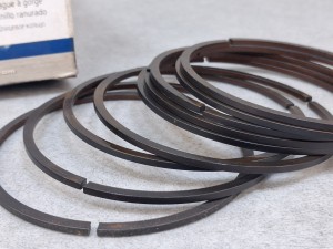 Zabezpieczenie łożyska VOLVO 949872, 10 sztuk, 75 x 2 mm, DT nr 2.651146 - NOWE