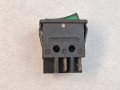 21086, Przycisk, klawisz, włącznik 16A24V, 4 PINy, zielony, symbol strzałki  (3).jpg