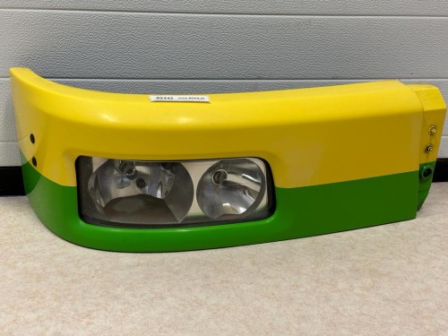 02342, Lampa PRAWA, reflektor wraz z narożnikiem, osłoną lampy, MAN A20, nr  569.02.000 (17).jpg