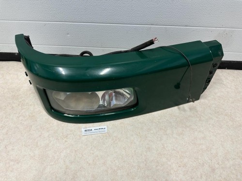 02334, Lampa PRAWA, reflektor wraz z narożnikiem, osłoną lampy, MAN A20, nr  569.02.000 (8).jpg