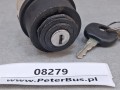08279, Stacyjka zapłonu autobusu BOVA Futura EURO 3 wraz z kluczykiem, nr 21531  (1).jpg