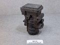 08319, Zawór, modulator EBS VOLVO nr 21122034, KNORR-BREMSE K021203N00 (1).jpg