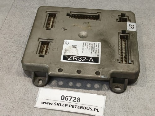 06828a, Sterownik ZR32-A typ 1365.0000200000, rok produkcji 2011, wersja 1 (3).jpeg