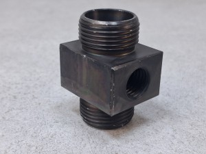 Uchwyt mocujący przewodów wspomagania VOLVO nr 9520822, długość 42 mm, średnica 15 mm