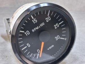 Obrotomierz VDO, WWG: 333 065 001X, N 02 061 007, VAN HOOL 815
