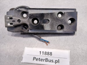 Ślizg, uchwyt mocujących do lusterek autobusowych zewnętrznych, wymiary  15 x 5,5 cm