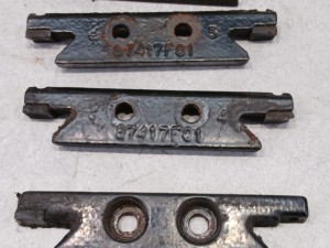 Rygiel drzwi autobusowych, długość 120  mm,  90 mm, szerokość 27 mm, typ 87417F01