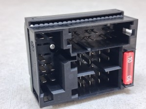 BLAUPUNKT 8634392739 - gniazdo, zasilanie radio, DAYTONA MP53, bezpiecznik 10A, płytka nr 4742D02-U