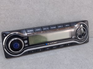 BLAUPUNKT ORLANDO 46 nr 8.613.590.104 - NOWY - folia na wyświetlaczu