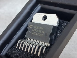 BLAUPUNKT TDA7374, nr 4822 209 90404, układ scalony, końcówka mocy
