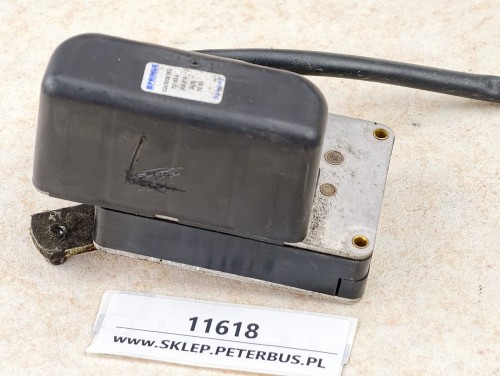 11618, Silniczek krokowy, element nastawczy klap klimatyzacji BOVA Futura, PRIMUS 0243006762, LEWY, nr 70163A, nr 328492 (7).jpeg
