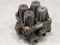11987, Zawór zabezpieczający 4-obwodowy VOLVO nr 2075 5195, WABCO 034 713 030 6 (5).jpeg