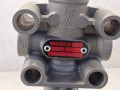 12106, WABCO 4640060027 zawór poziomujący poduszek (1).jpeg