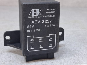 Przekaźnik, przerywacz kierunkowskazów AEV 3237, SOR, KAROSA, 6 PINów
