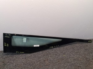 Szyba boczna kierowcy, trójkątna, pod szybą kierowcy IRISBUS Crossway, szerokość 152,5  x 32,5 cm, DVO Zalsi CZ DOT 618 M21 AS2