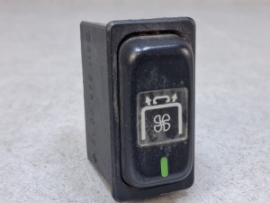 Klawisz, przycisk, włącznik deski rozdzielczej  Mercedes nr 611 545 00 19, 4 PINów, wyciąg