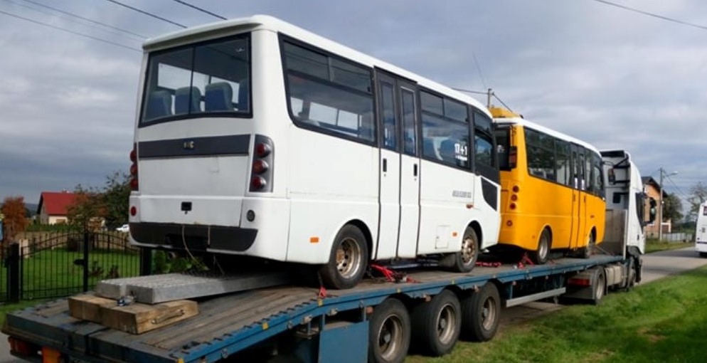 Jak otrzymać wycenę autobusu