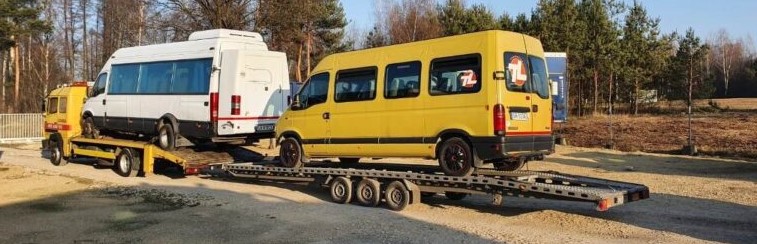 Skup uszkodzonych autobusów