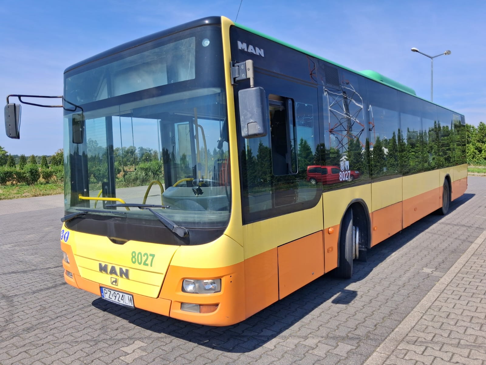 MAN A21 z 2006 roku zakończył pracę – części zasilą magazyn Peterbus